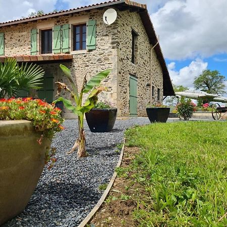 La Maison Du Lac Lavaud Saint-Quentin-sur-Charente Ngoại thất bức ảnh