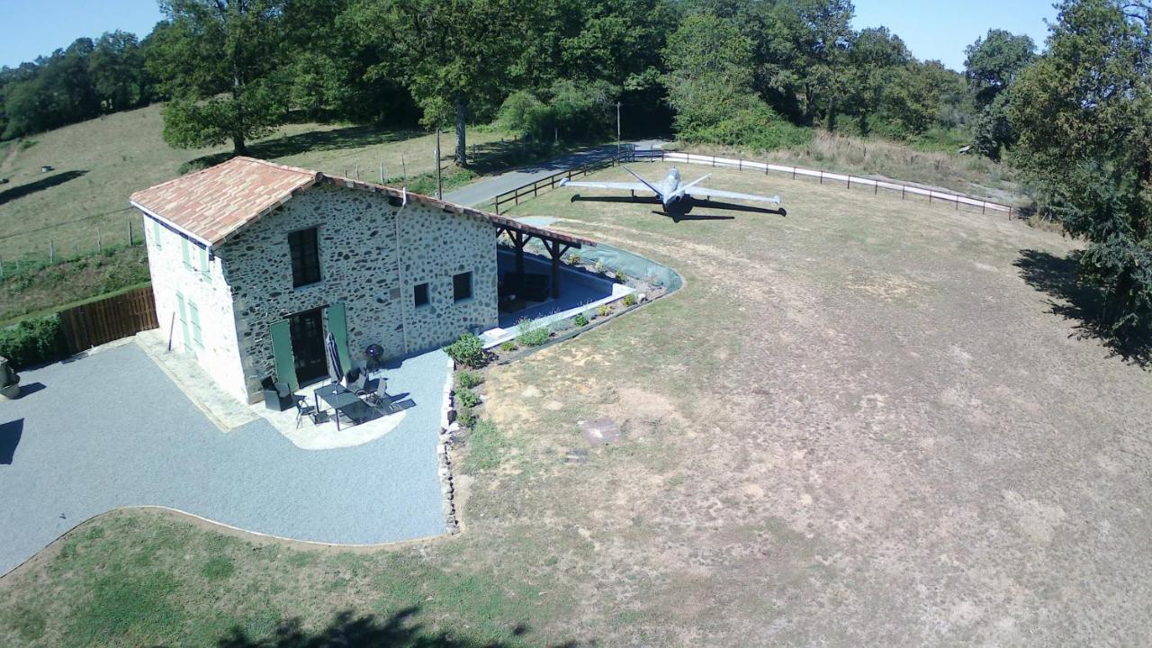 La Maison Du Lac Lavaud Saint-Quentin-sur-Charente Ngoại thất bức ảnh