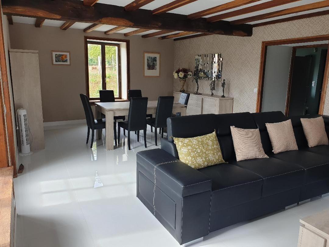 La Maison Du Lac Lavaud Saint-Quentin-sur-Charente Ngoại thất bức ảnh