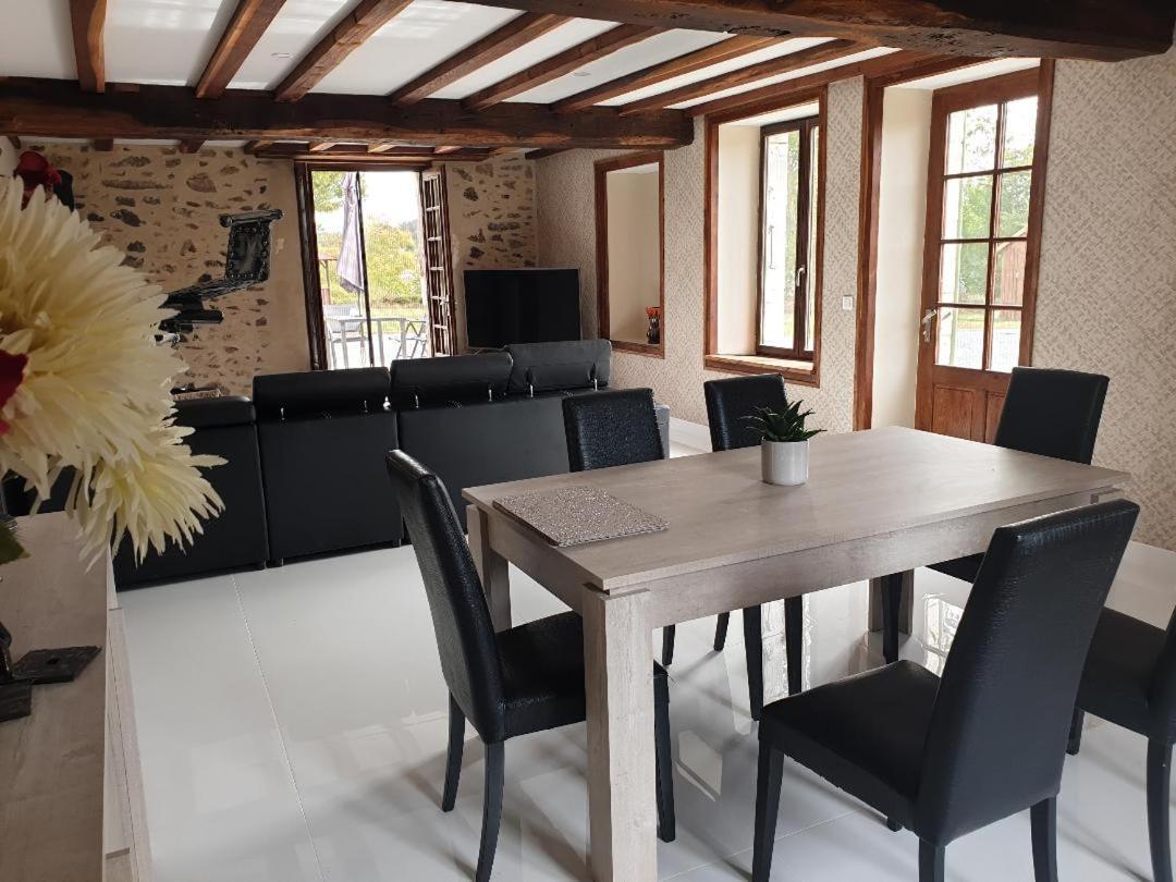La Maison Du Lac Lavaud Saint-Quentin-sur-Charente Ngoại thất bức ảnh